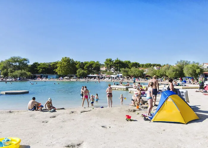 As شقة فوديس